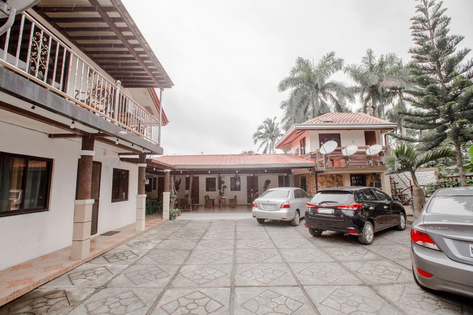 Oyo 741 Sierra Travellers Inn Tagaytay City Dış mekan fotoğraf